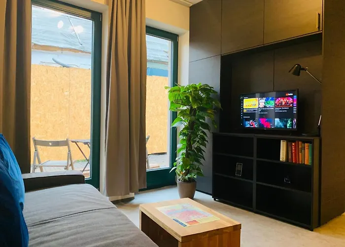 Cozy Friendly Place With Free Parking 아파트 *