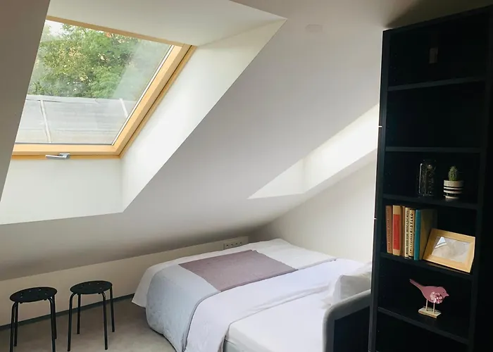 Cozy Friendly Place With Free Parking Lejlighed Prag