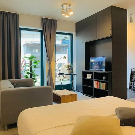 Διαμέρισμα Cozy Friendly Place With Free Parking Πράγα